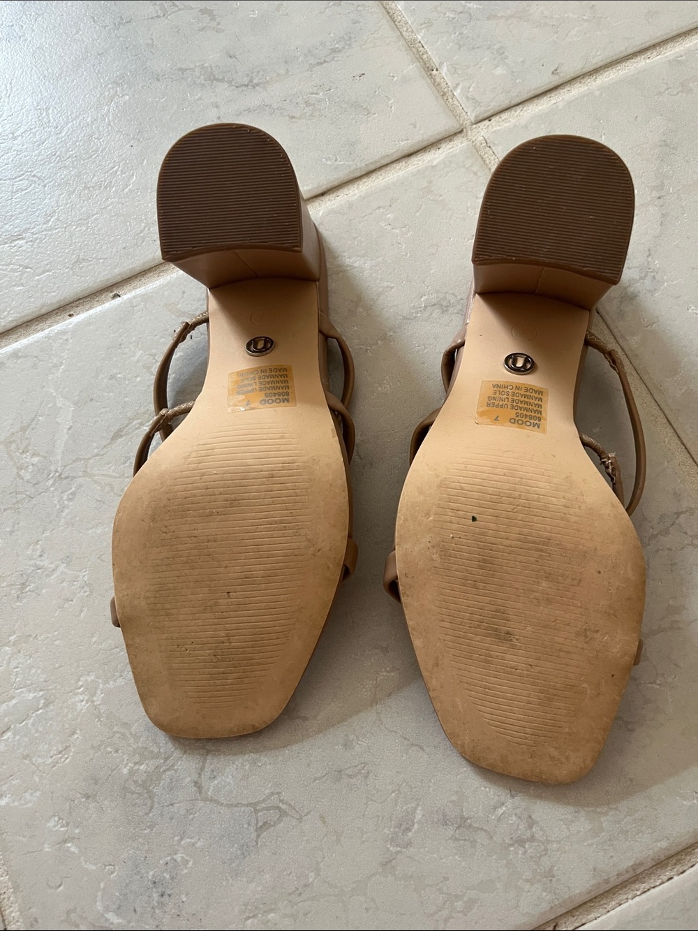 OVO Brown Strappy Square-Toe Block Heel Sandals Size 7 - Picture 3 of 5